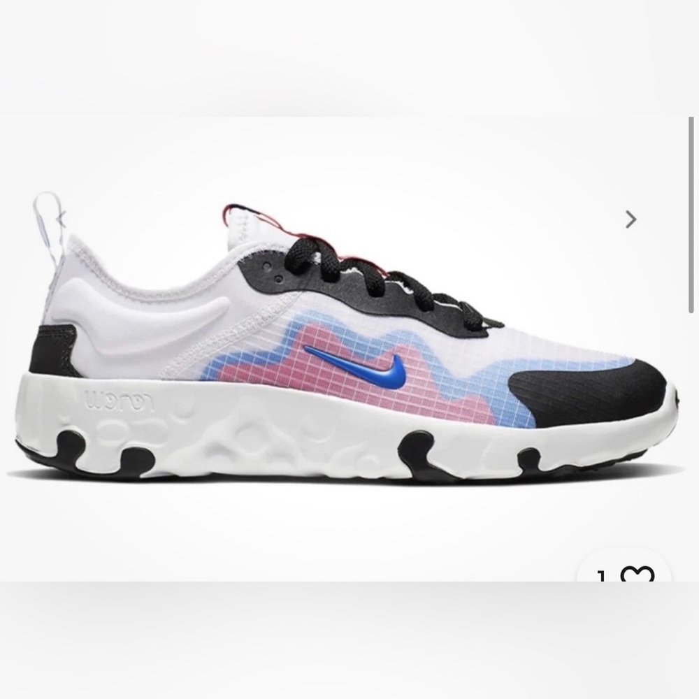 New Nike youths size 6.5 - 7.5 in women’s White and Blue, Hyper Pink sneakers.